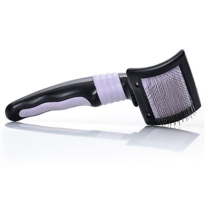 Four Paws Presents Ultimate Touch Groomer's Slicker for Cats Fp Groomer Cat Slicke. Ultimate Touch Slicker Wire Brush for Cats has been Designed Especially for Cats and Kittens to Eliminate all Unwanted Hair with a Tender Touch. [17879]