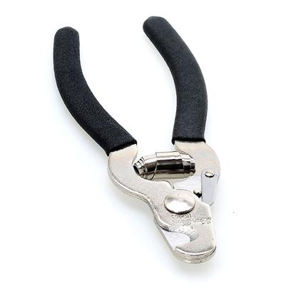 Buy Professional Pet Grooming Clippers products including Jw Pet Company (Jw) Gripsoft Cat Nail Clipper, Four Paws Ultimate Touch Safety Pet Nail Clipper Fp Trimmr Category:Grooming Tools Price: from $5.99