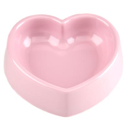 Petmate Presents Designer Bowls Precious Princess-Pink Medium. Petmate's Designer Bowls are Designed to Meet the Needs of the Fashion Forward, Trend Oriented Pet Owner. The Line Includes a Variety of Styles, Shapes, and Sizes for Cats and Dogs. These Bowls are Dishwasher Safe and will not Fade. They Resist Scratches and Nicks that can Trap Bacteria. Some Models Feature Finger Cut-Outs on Both Sides [26367]