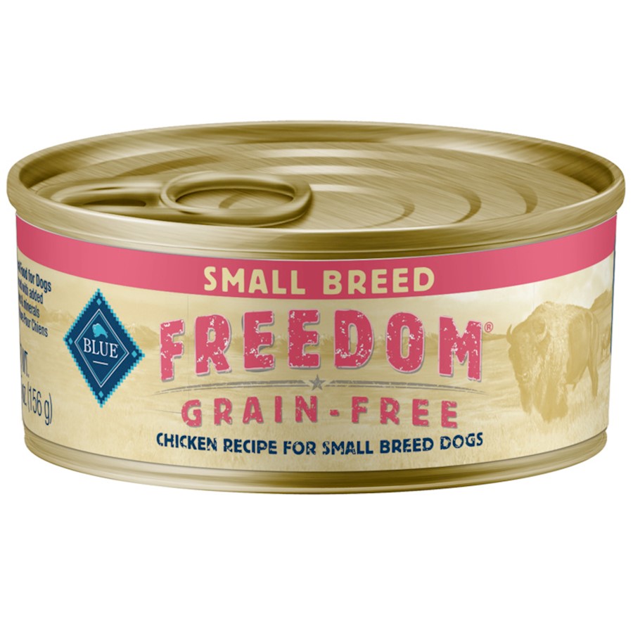 Blue buffalo small store breed dog food ingredients
